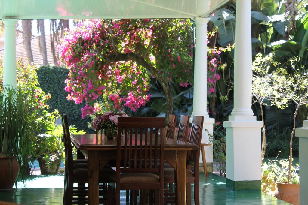 York Lodge Harare Eksteriør bilde